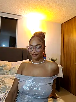 BiiancaEstradaa online show from June 7, 2026, 12:49 am