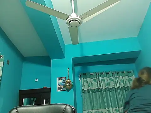 meghbalikargolponoy09 online show from January 16, 2026, 2:21 pm