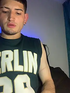 Ian kai online show from September 16, 2025, 3:18 am