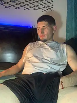 Ian kai online show from October 15, 2025, 2:32 am