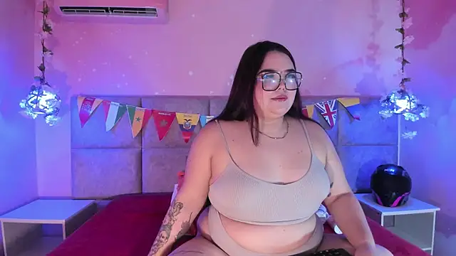 Lushi Love online show from July 11, 2026, 3:18 am