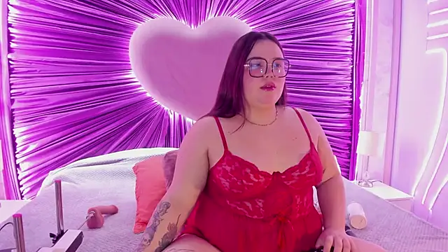 Lushi Love online show from August 7, 2026, 3:01 am