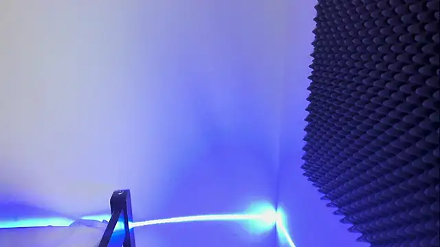 Im naho online show from October 7, 2025, 3:40 am