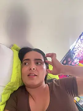 Mia jhoonson online show from May 9, 2026, 9:18 pm