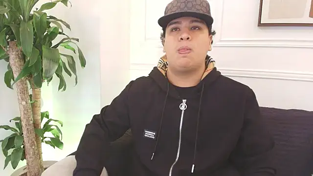 Naim Bennetsex online show from February 2, 2026, 7:24 pm