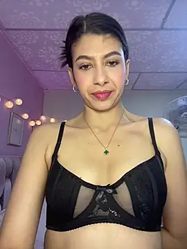 Lenapink19 online show from February 26, 2026, 10:32 pm