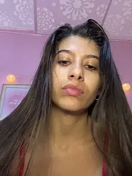 Lenapink19 online show from December 18, 2025, 11:19 pm