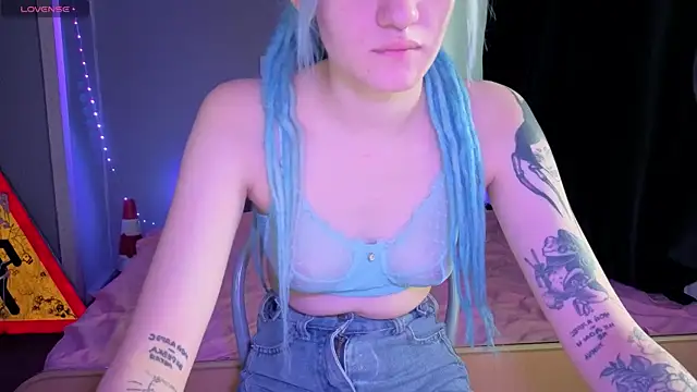 Elieiza xo online show from July 16, 2026, 9:06 am