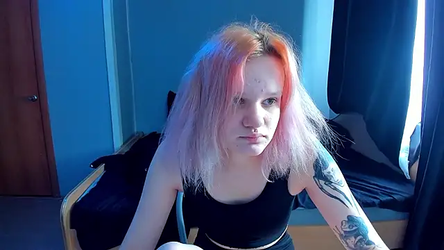 Snapshot of Elieiza_xo chatting on March 10, 2026, 10:08 am Elieiza xo online show from March 10, 2026, 10:08 am