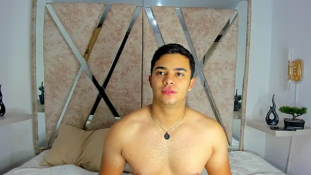 jayd muscle online show from October 29, 2025, 5:39 am