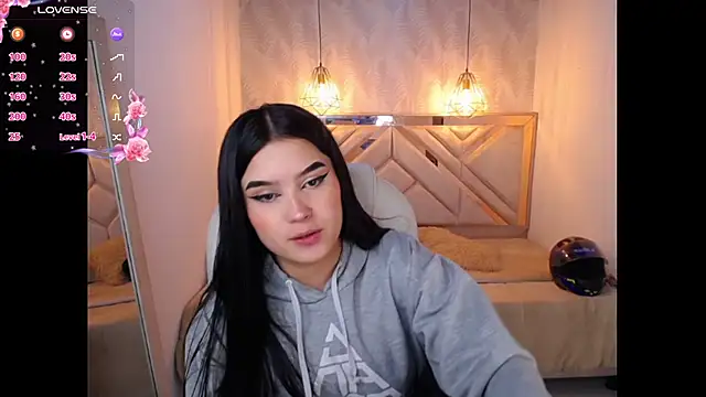 Snapshot of Natalie_loffreda chatting on March 19, 2026, 7:58 pm Natalie loffreda online show from March 19, 2026, 7:58 pm