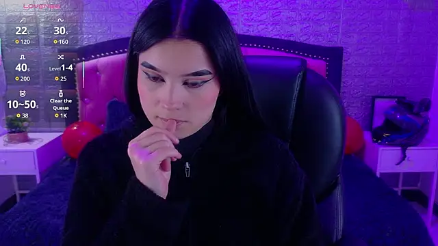 Snapshot of Natalie_loffreda chatting on March 6, 2026, 3:01 am Natalie loffreda online show from March 6, 2026, 3:01 am