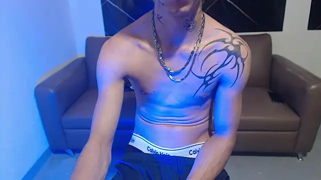 Dan jonson15 online show from September 12, 2025, 11:15 pm