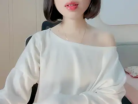 ggLovee online show from October 17, 2025, 9:49 pm