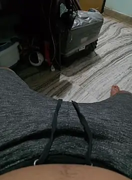 dashabhinash986 online show from October 3, 2025, 6:42 pm