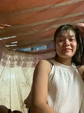 PhanHaa online show from November 22, 2025, 12:37 pm