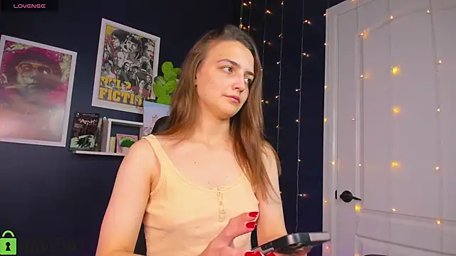 Ann Perry online show from September 9, 2025, 2:43 am