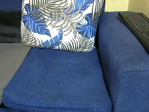 Moningexz123 online show from September 20, 2025, 3:06 pm