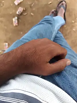 Alimbaby online show from November 26, 2025, 5:40 am