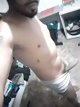 Escorpioonns online show from June 17, 2026, 12:11 am