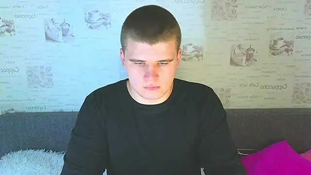 kittenmurr online show from September 14, 2025, 10:59 am