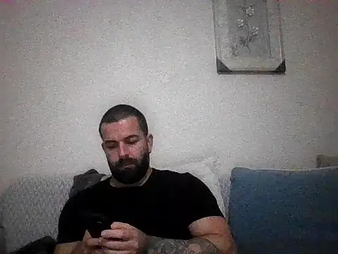 kean2365 online show from February 1, 2026, 10:41 pm