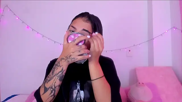 Abby roussee online show from October 22, 2025, 12:59 pm