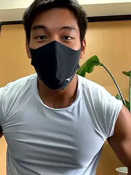 masucle216 online show from September 18, 2025, 4:37 am