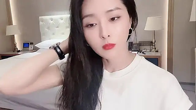 Ianxuan online show from September 26, 2025, 1:29 pm