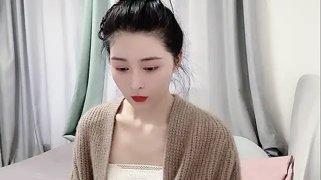 Ianxuan online show from September 18, 2025, 7:11 am