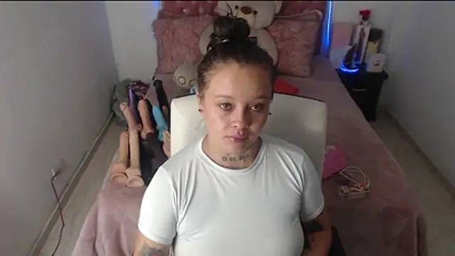 patty squirt  online show from August 5, 2026, 1:10 am
