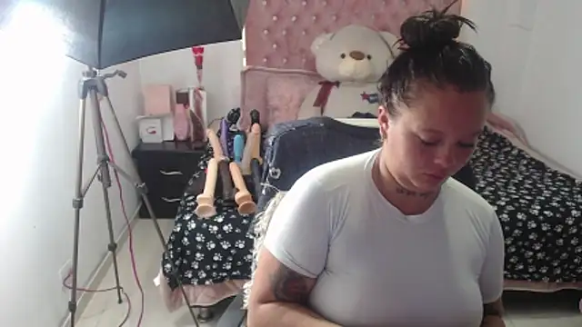 Snapshot of patty_squirt_ chatting on February 28, 2026, 2:44 am patty squirt online show from February 28, 2026, 2:44 am