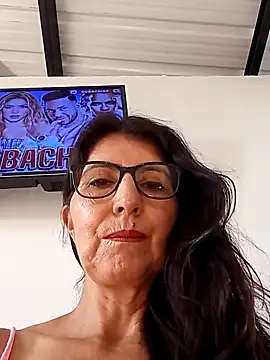 swity foster online show from September 15, 2025, 1:44 pm