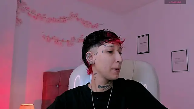 Snapshot of Luci_Rose chatting on July 7, 2026, 3:15 pm Luci Rose online show from July 7, 2026, 3:15 pm