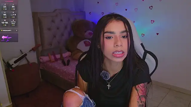 Snapshot of BrunetteAdams001 chatting on March 22, 2026, 2:26 am BrunetteAdams001 online show from March 22, 2026, 2:26 am