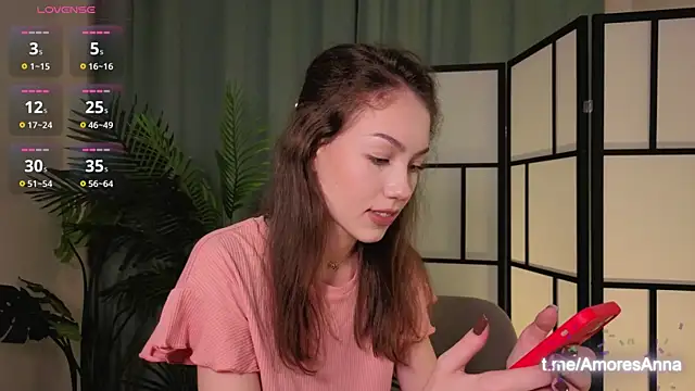 RenateRansone online show from September 17, 2025, 5:04 pm