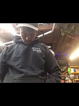 twistafatpipe online show from April 29, 2026, 12:59 am