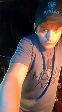 twistafatpipe online show from September 27, 2025, 9:32 pm