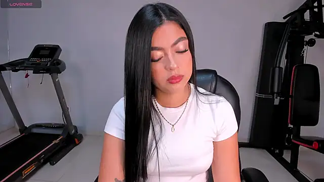 Snapshot of NataliaGaret chatting on February 28, 2026, 2:11 am NataliaGaret online show from February 28, 2026, 2:11 am