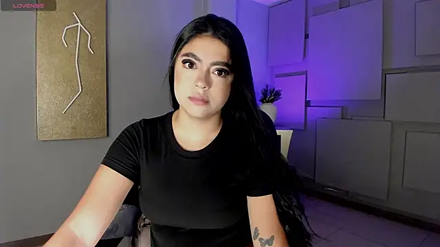 NataliaGaret online show from May 26, 2026, 10:35 am