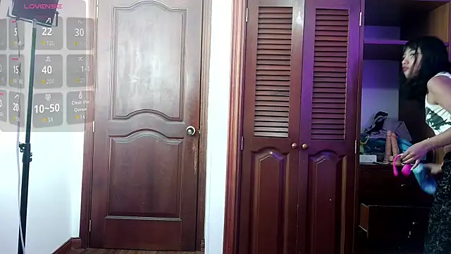 NubesNubladas online show from September 25, 2025, 3:45 am