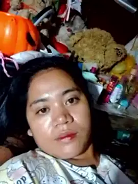EATALLUCANPUSSYPINAY online show from May 15, 2026, 2:48 pm