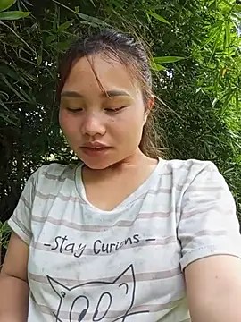 EllyBaby20 online show from July 22, 2026, 5:31 am