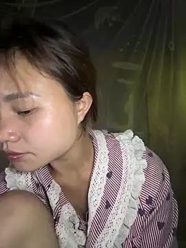 EllyBaby20 online show from June 22, 2026, 5:04 am