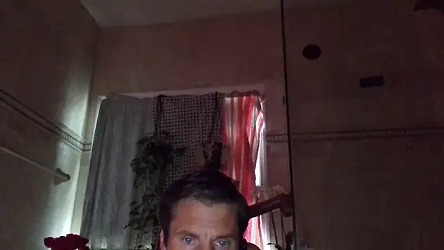 TallDrink11 online show from October 18, 2025, 2:19 pm