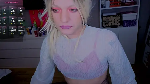 Kkkylie online show from March 5, 2026, 2:41 am