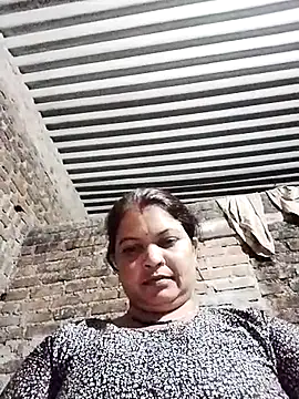 Bhavna hot online show from October 3, 2025, 10:00 pm