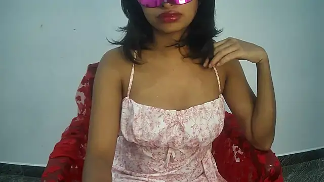 Snapshot of Minu_Cam chatting on March 6, 2026, 5:41 pm Minu Cam online show from March 6, 2026, 5:41 pm