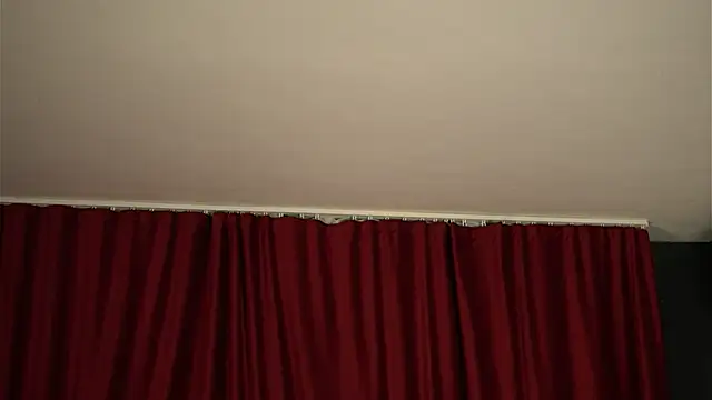 Tracyix online show from June 12, 2026, 8:06 pm