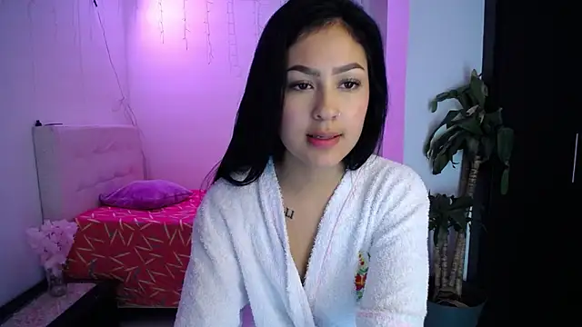 heidy 01 online show from January 5, 2026, 5:27 pm